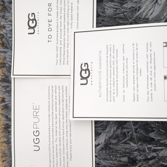 UGG Sutter Boots - Picture 8 of 8